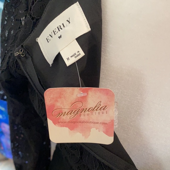 Moving SaleAll Proceeds GO to Bloomin IN LOVE Inc - Picture 6 of 7